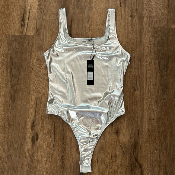 Fashion Nova Tops - NWT Fashion Nova Silver Metallic Bodysuit